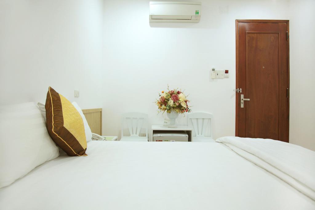 Sunrise Hotel Danang Exterior photo