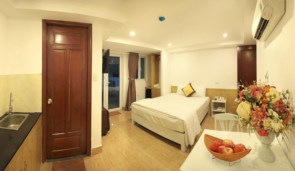 Sunrise Hotel Danang Exterior photo