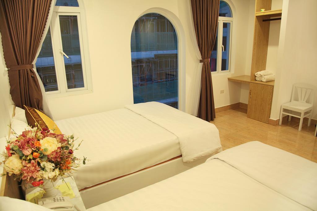 Sunrise Hotel Danang Exterior photo